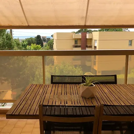 For A Couple's Getaway شقة كانيو سور مير